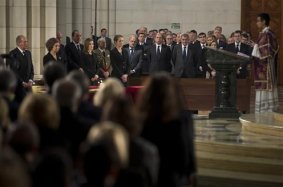 Imagen de la misa solemne, celebrada en la Catedral de la Almudena de Madrid, de homenaje y recuerdo a las víctimas de los atentados terroristas del 11 de marzo de 2004 que ha sido presidida por SS.MM. los Reyes.