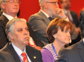 Ramón Ropero e Isaura Leal, representantes de la FEMP, en la VI Cumbre de Jefes de Estado EU-LAC